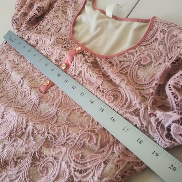 PerSeption Concept women's size S pink lace blouse - Picture 7 of 14